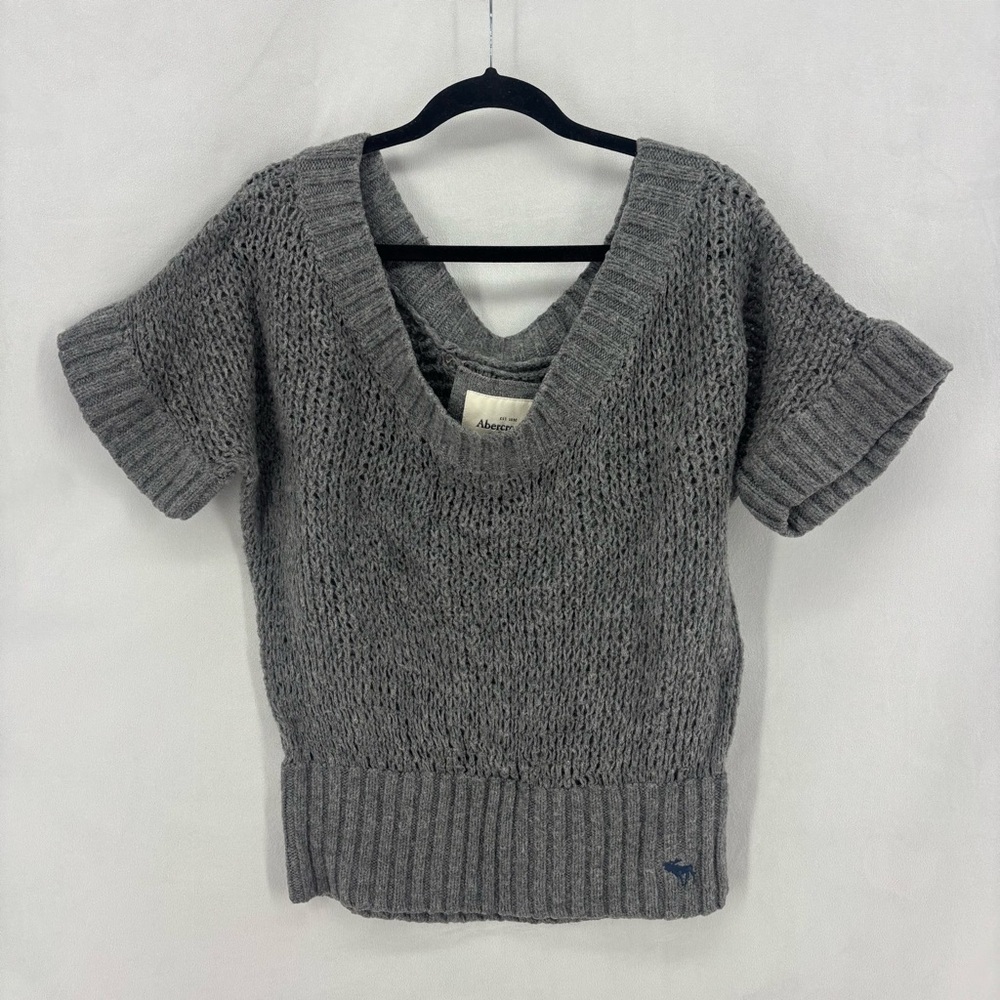 Abercrombie & Fitch Gray Off Shoulder Short Sleeve Knit Sweater Womens Large - Picture 2 of 9